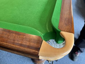 Antique Mahogany Turned Leg Full Size Snooker Table - Image 2