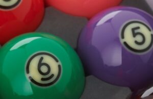 Aramith "Tournament Black" Pool Ball Set - Image 6