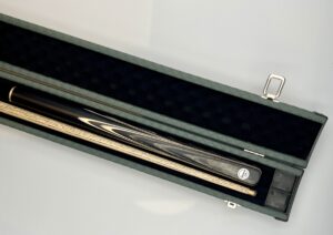 Westland 3/4 Cue & Case Set "Black & White Veneer" - Image 4